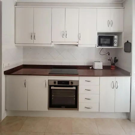 Pmt03 - Charming Townhouse With Communal Pool Apartment