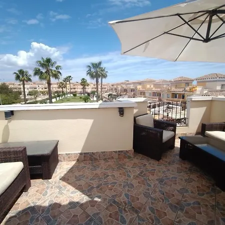 Apartment Pmt03 - Charming Townhouse With Communal Pool *